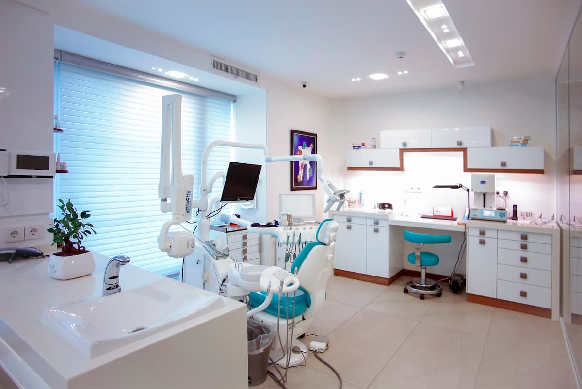 Consulta en clínica veterinaria o clínica dental